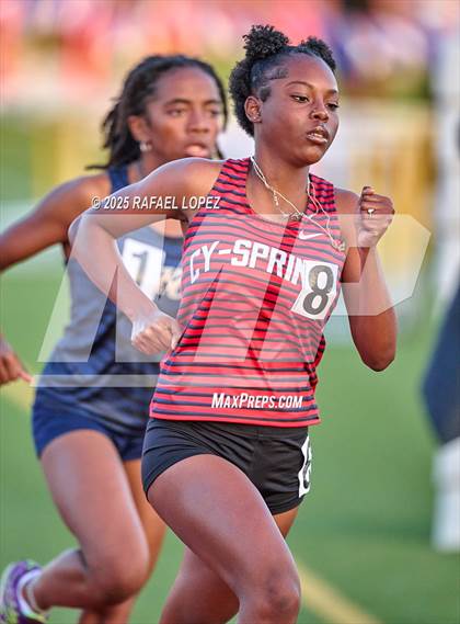Thumbnail 1 in Jersey Village Falcon Relays (800M) photogallery.