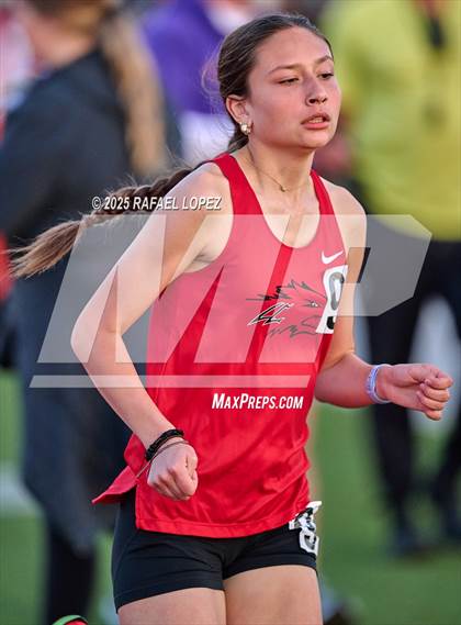 Thumbnail 3 in Jersey Village Falcon Relays (800M) photogallery.