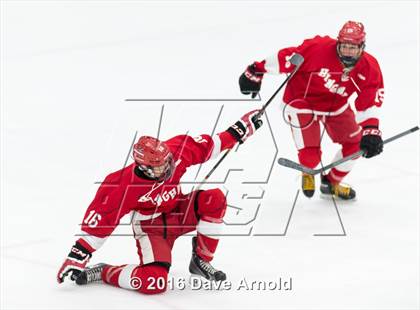 Thumbnail 2 in Arlington vs Hingham (MIAA Division 1A Play-In) photogallery.