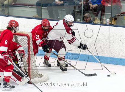Thumbnail 3 in Arlington vs Hingham (MIAA Division 1A Play-In) photogallery.