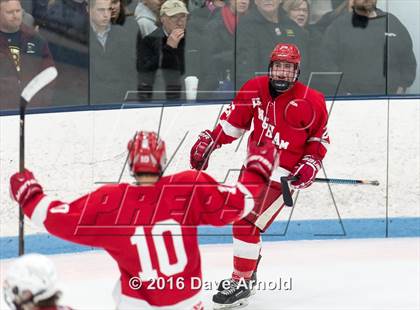 Thumbnail 2 in Arlington vs Hingham (MIAA Division 1A Play-In) photogallery.
