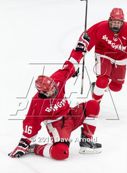 Thumbnail 1 in Arlington vs Hingham (MIAA Division 1A Play-In) photogallery.