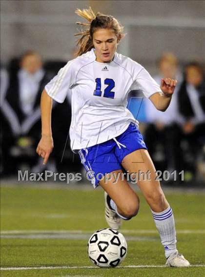 Thumbnail 2 in South Park vs Mercyhurst Prep (Class AA Final) photogallery.