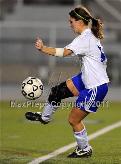 Thumbnail 3 in South Park vs Mercyhurst Prep (Class AA Final) photogallery.