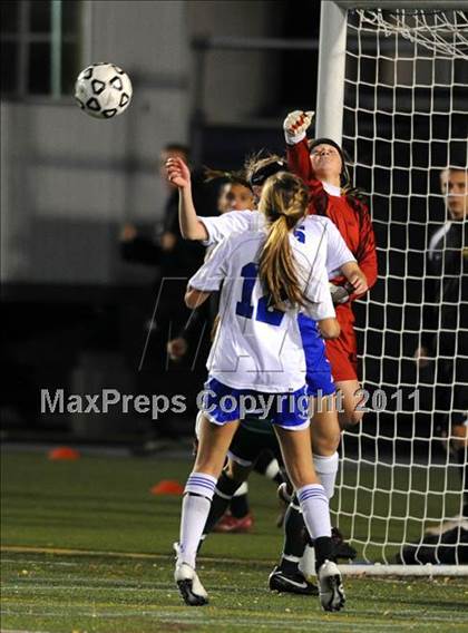 Thumbnail 2 in South Park vs Mercyhurst Prep (Class AA Final) photogallery.