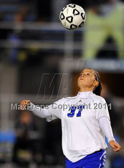 Thumbnail 2 in South Park vs Mercyhurst Prep (Class AA Final) photogallery.