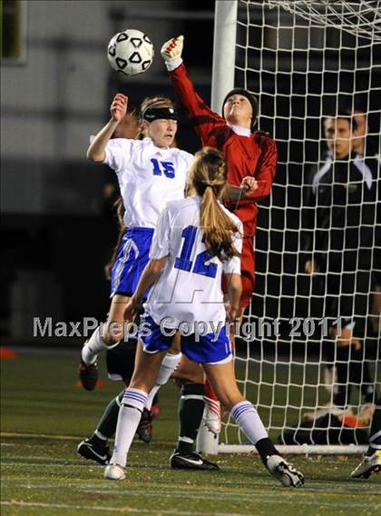 Thumbnail 1 in South Park vs Mercyhurst Prep (Class AA Final) photogallery.