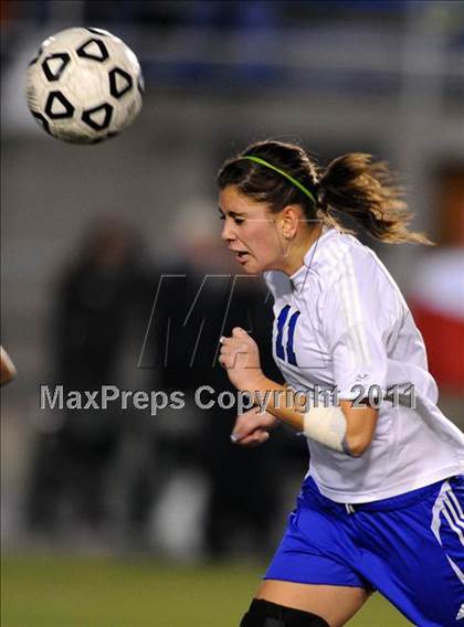 Thumbnail 3 in South Park vs Mercyhurst Prep (Class AA Final) photogallery.