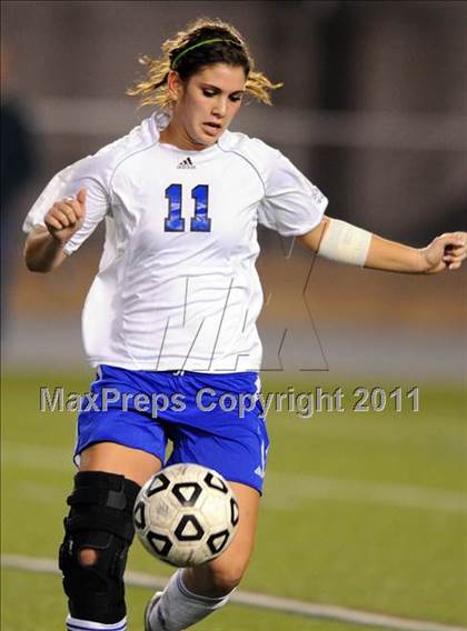 Thumbnail 2 in South Park vs Mercyhurst Prep (Class AA Final) photogallery.