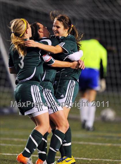 Thumbnail 2 in South Park vs Mercyhurst Prep (Class AA Final) photogallery.