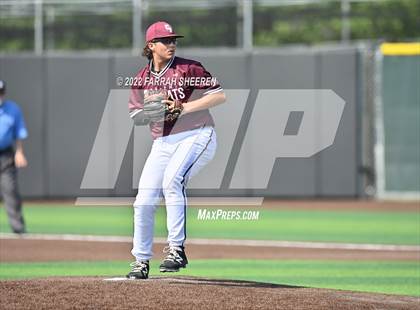 Thumbnail 3 in Heights vs Cy-Fair (Bi-District Game 1) photogallery.