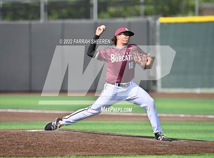 Thumbnail 2 in Heights vs Cy-Fair (Bi-District Game 1) photogallery.