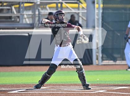 Thumbnail 3 in Heights vs Cy-Fair (Bi-District Game 1) photogallery.