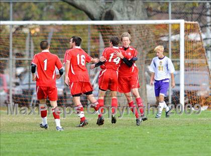 Thumbnail 2 in Sayville vs Miller Place photogallery.