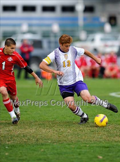 Thumbnail 3 in Sayville vs Miller Place photogallery.