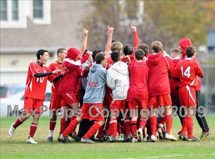 Thumbnail 2 in Sayville vs Miller Place photogallery.
