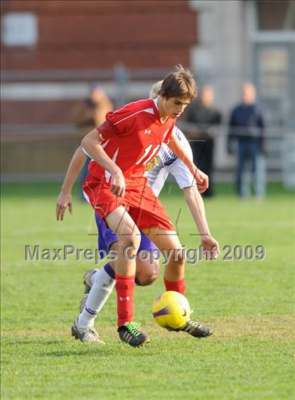 Thumbnail 3 in Sayville vs Miller Place photogallery.
