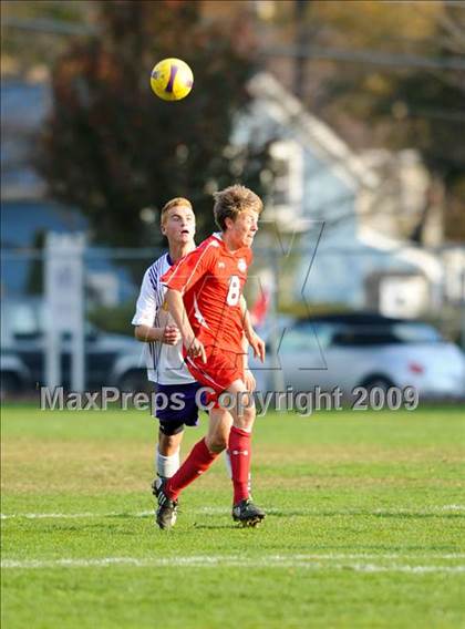 Thumbnail 3 in Sayville vs Miller Place photogallery.