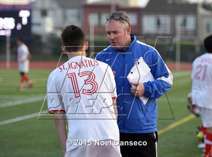 Thumbnail 3 in St. Ignatius vs. Sacred Heart Cathedral Prep photogallery.