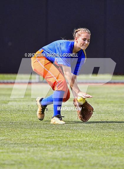 Thumbnail 2 in Whiteville vs. North Stanly (NCHSAA 1A Final Game 2) photogallery.