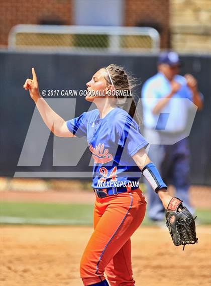 Thumbnail 2 in Whiteville vs. North Stanly (NCHSAA 1A Final Game 2) photogallery.