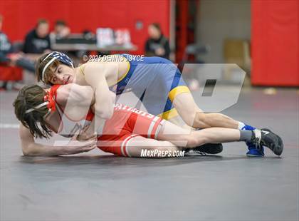 Thumbnail 2 in Victor @ Penfield photogallery.