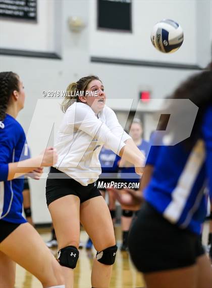 Thumbnail 2 in Cornwall Central vs. Wallkill (Section 9 Class A Final) photogallery.