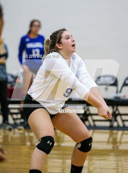 Thumbnail 3 in Cornwall Central vs. Wallkill (Section 9 Class A Final) photogallery.