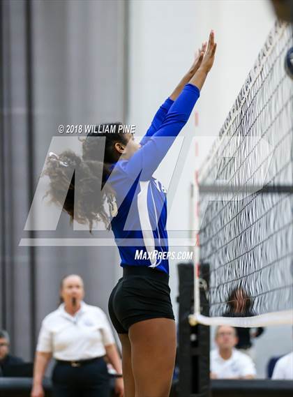 Thumbnail 3 in Cornwall Central vs. Wallkill (Section 9 Class A Final) photogallery.