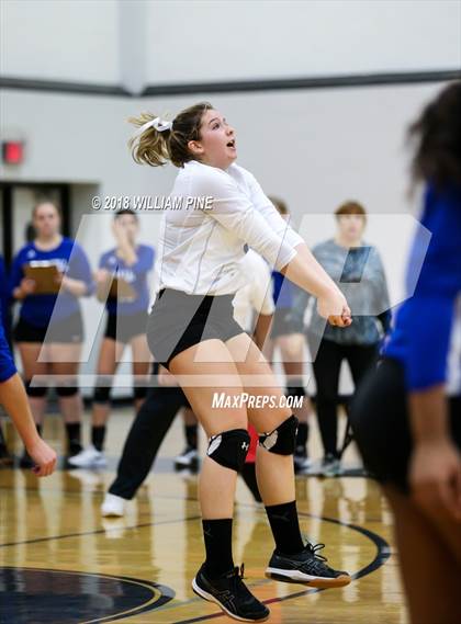 Thumbnail 1 in Cornwall Central vs. Wallkill (Section 9 Class A Final) photogallery.