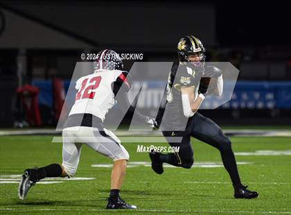 Thumbnail 2 in Lebanon vs. Huntington North (IHSAA 4A Section 20 Finals) photogallery.