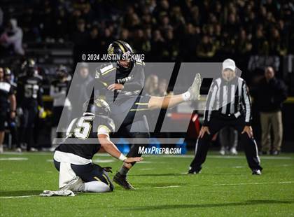 Thumbnail 2 in Lebanon vs. Huntington North (IHSAA 4A Section 20 Finals) photogallery.