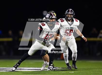 Thumbnail 3 in Lebanon vs. Huntington North (IHSAA 4A Section 20 Finals) photogallery.