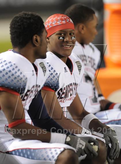 Thumbnail 3 in Semper Fidelis All-American Bowl photogallery.