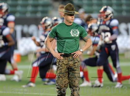 Thumbnail 2 in Semper Fidelis All-American Bowl photogallery.