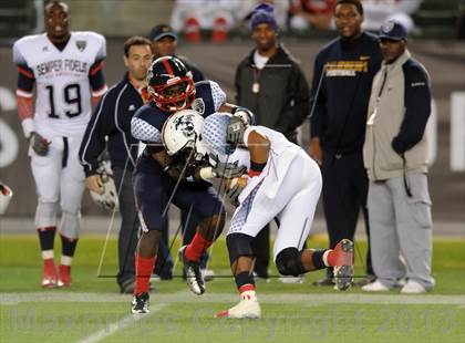 Thumbnail 1 in Semper Fidelis All-American Bowl photogallery.