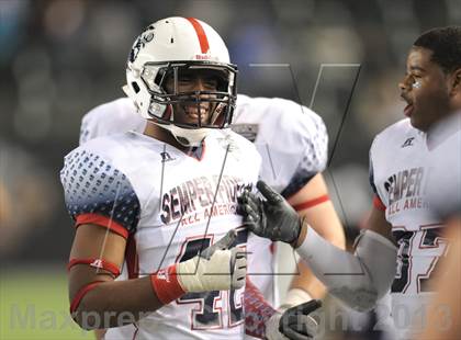 Thumbnail 3 in Semper Fidelis All-American Bowl photogallery.