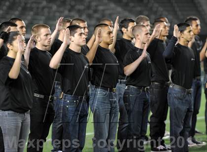 Thumbnail 1 in Semper Fidelis All-American Bowl photogallery.