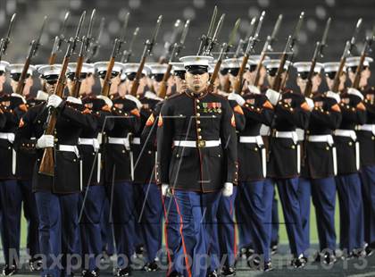 Thumbnail 3 in Semper Fidelis All-American Bowl photogallery.