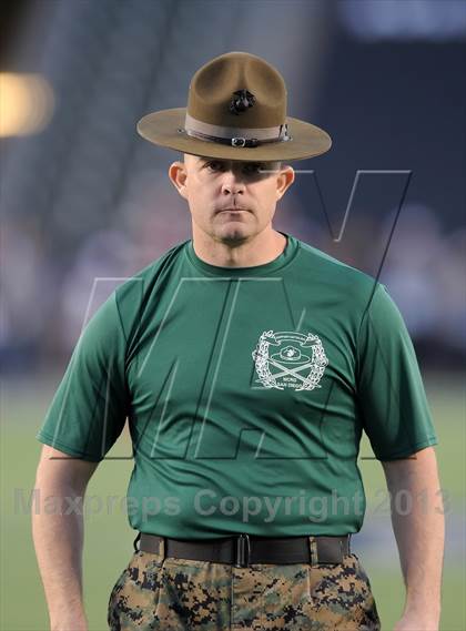 Thumbnail 2 in Semper Fidelis All-American Bowl photogallery.