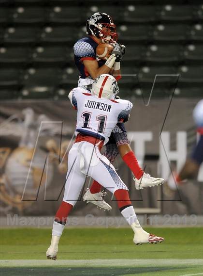 Thumbnail 1 in Semper Fidelis All-American Bowl photogallery.
