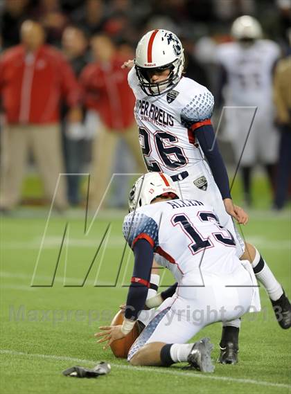Thumbnail 2 in Semper Fidelis All-American Bowl photogallery.