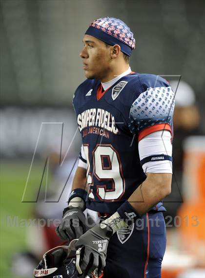 Thumbnail 2 in Semper Fidelis All-American Bowl photogallery.