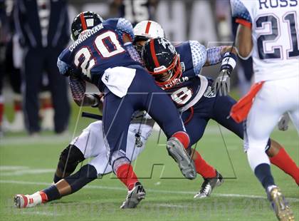 Thumbnail 2 in Semper Fidelis All-American Bowl photogallery.