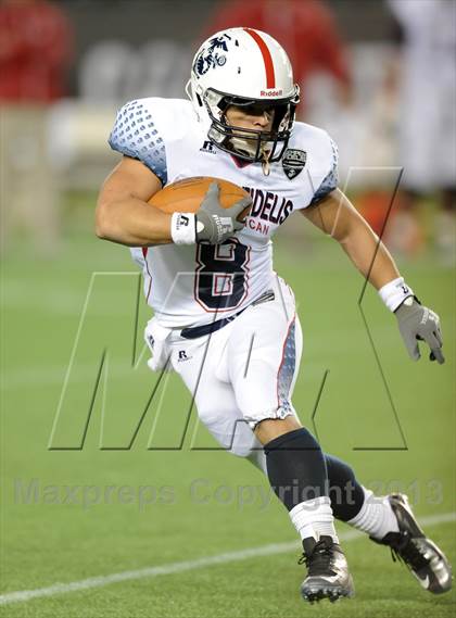 Thumbnail 2 in Semper Fidelis All-American Bowl photogallery.
