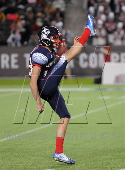 Thumbnail 2 in Semper Fidelis All-American Bowl photogallery.
