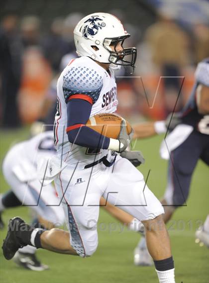 Thumbnail 1 in Semper Fidelis All-American Bowl photogallery.