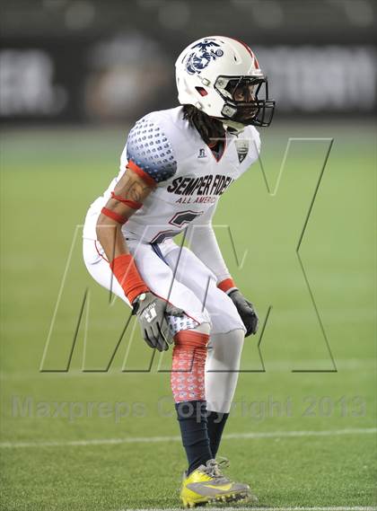 Thumbnail 1 in Semper Fidelis All-American Bowl photogallery.