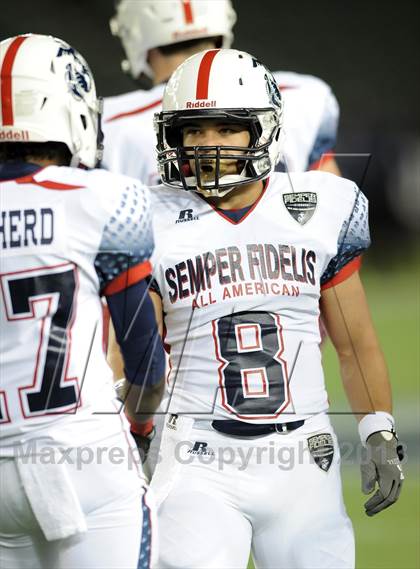 Thumbnail 2 in Semper Fidelis All-American Bowl photogallery.