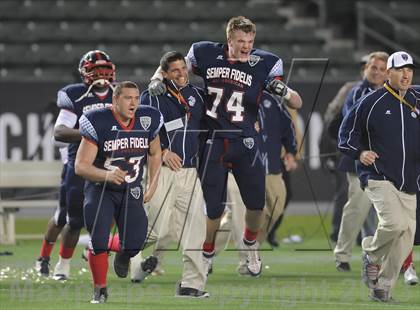 Thumbnail 3 in Semper Fidelis All-American Bowl photogallery.